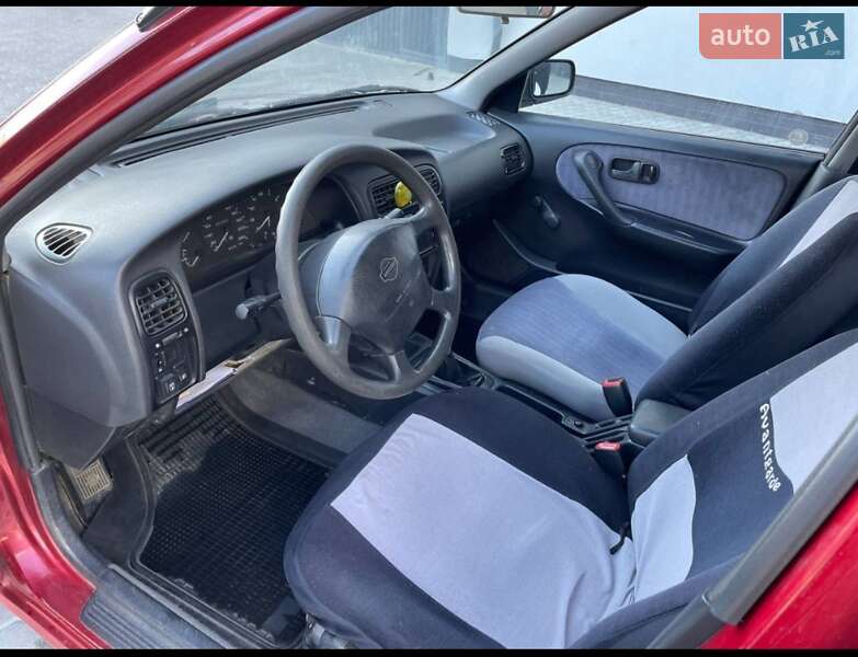 Універсал Nissan Primera 1996 в Бориславі