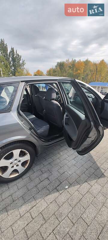 Універсал Nissan Primera 2005 в Дніпрі