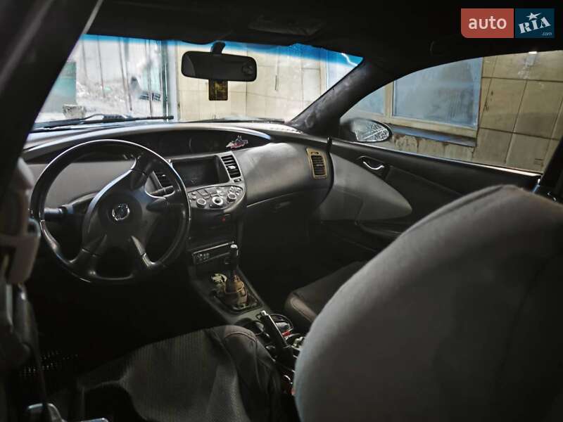 Седан Nissan Primera 2003 в Николаеве