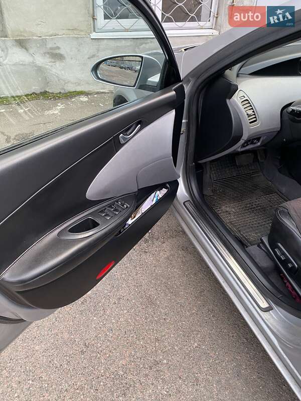 Лифтбек Nissan Primera 2002 в Киеве