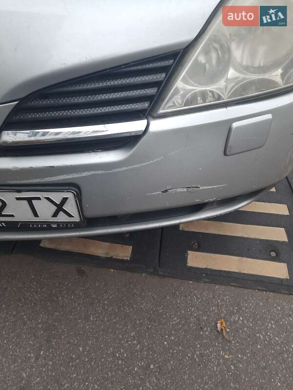 Лифтбек Nissan Primera 2002 в Киеве