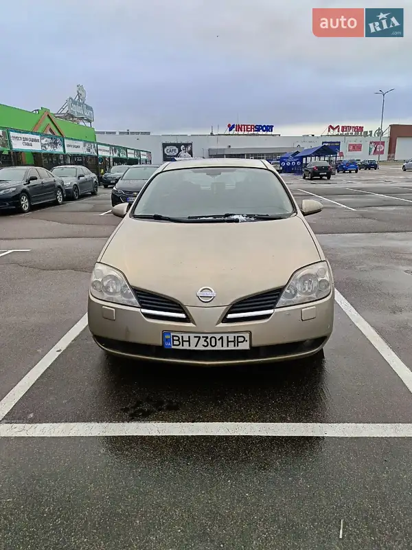 Nissan Primera 2003