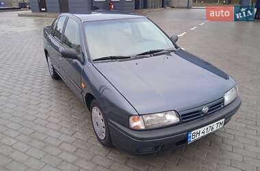 Седан Nissan Primera 1993 в Білгороді-Дністровському