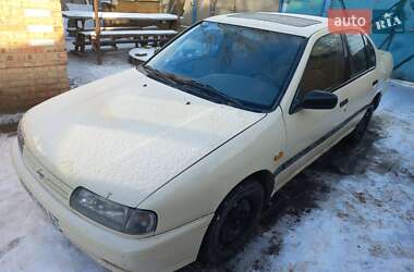 Седан Nissan Primera 1993 в Сумах