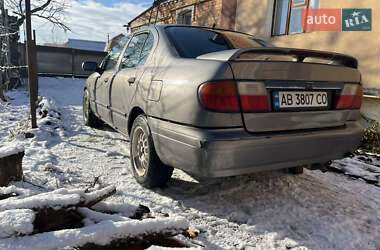 Седан Nissan Primera 1997 в Вінниці