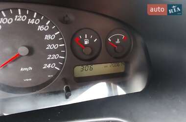 Седан Nissan Primera 1999 в 