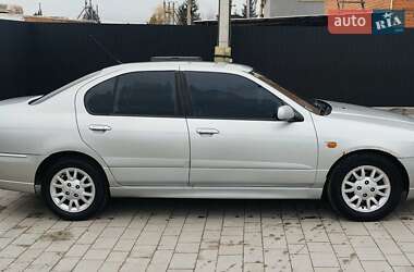 Седан Nissan Primera 1999 в 