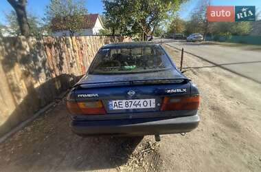 Седан Nissan Primera 1993 в Червонограді