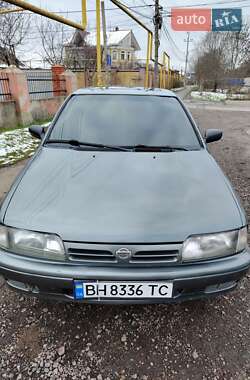 Седан Nissan Primera 1990 в Одесі