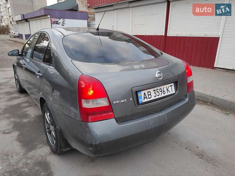 Седан Nissan Primera 2003 в Могилев-Подольске