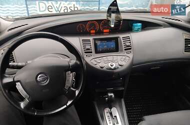 Седан Nissan Primera 2006 в Умани