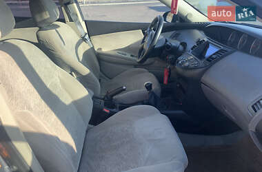 Седан Nissan Primera 2003 в 