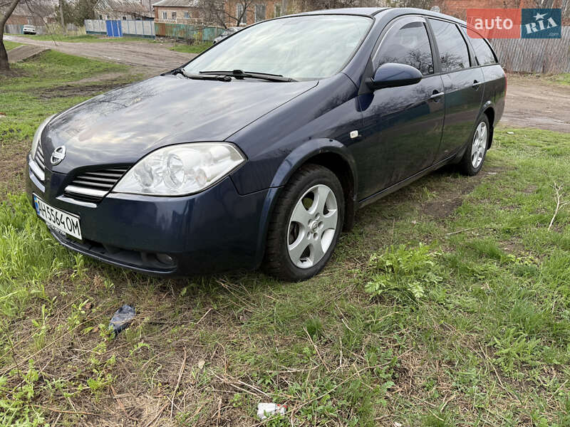 Nissan Primera 2003