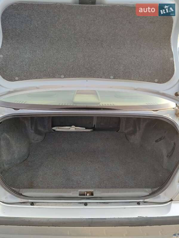 Седан Nissan Primera 1999 в Теребовле