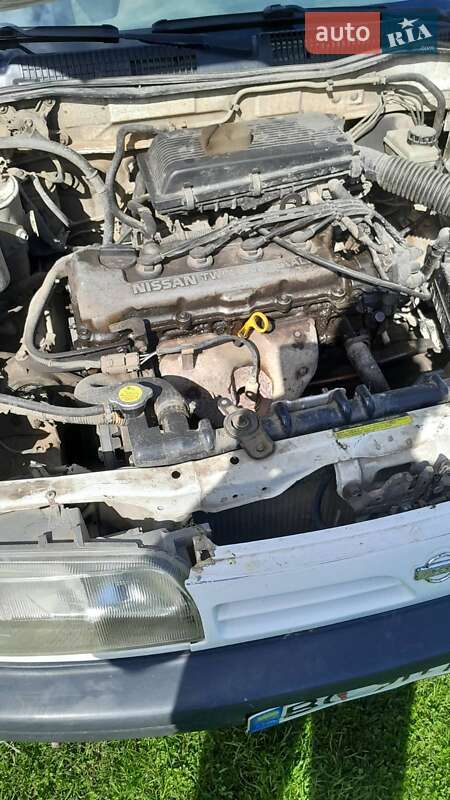 Седан Nissan Primera 1995 в Мостиске фото 12 Седан Nissan Primera 1995 в Мостиске