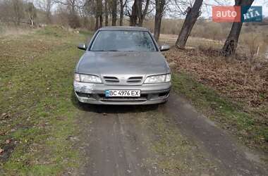 Седан Nissan Primera 1999 в 