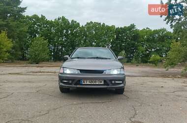 Хэтчбек Nissan Primera 1990 в Каменке