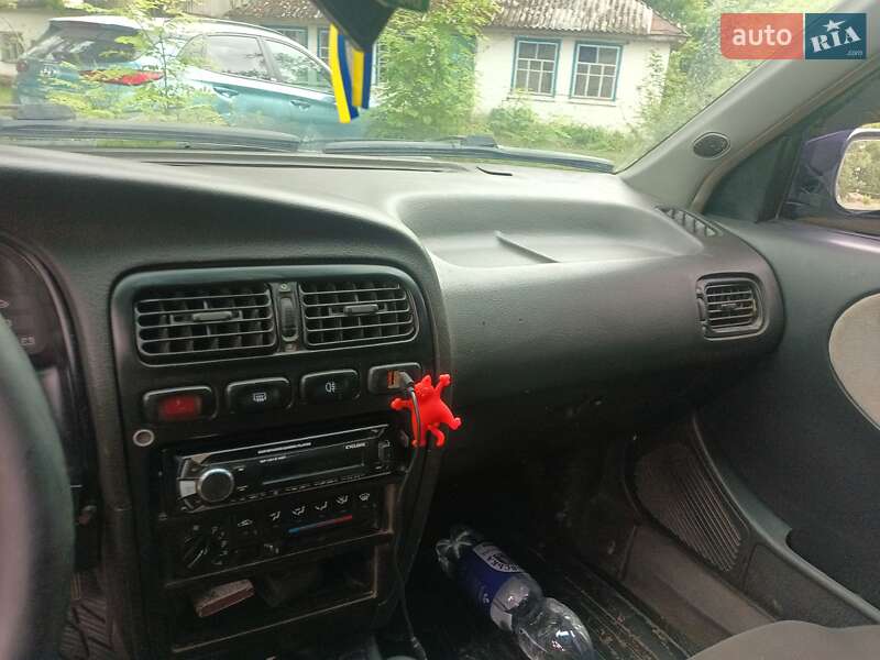 Хэтчбек Nissan Primera 1990 в Белой Церкви