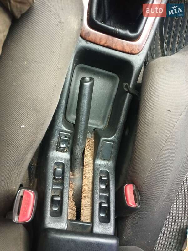 Хэтчбек Nissan Primera 1990 в Белой Церкви