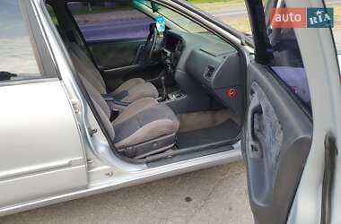Лифтбек Nissan Primera 1998 в 
