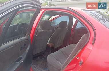 Седан Nissan Primera 1992 в Тульчині