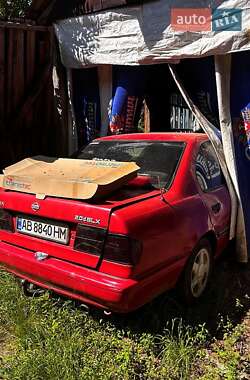 Седан Nissan Primera 1992 в Виннице
