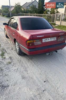Седан Nissan Primera 1998 в Жовкве