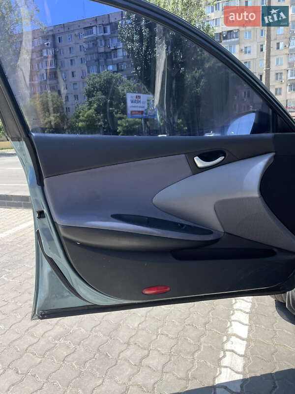 Седан Nissan Primera 2002 в Одесі