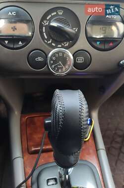 Лифтбек Nissan Primera 2000 в 
