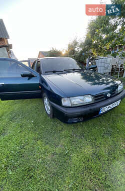 Седан Nissan Primera 1996 в Львові