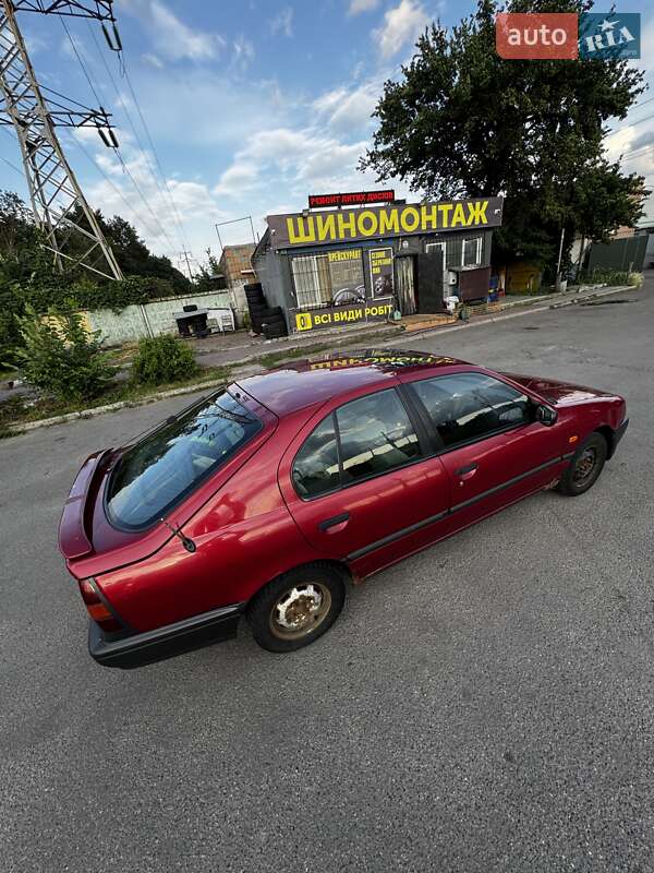 Хетчбек Nissan Primera 1993 в Києві