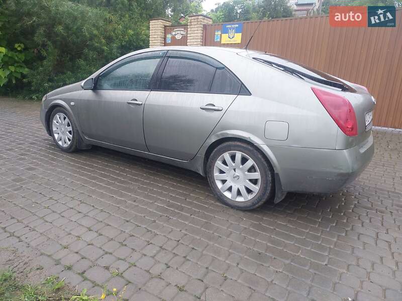 Nissan Primera 2005