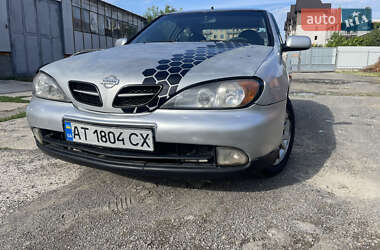 Седан Nissan Primera 2001 в Ужгороде
