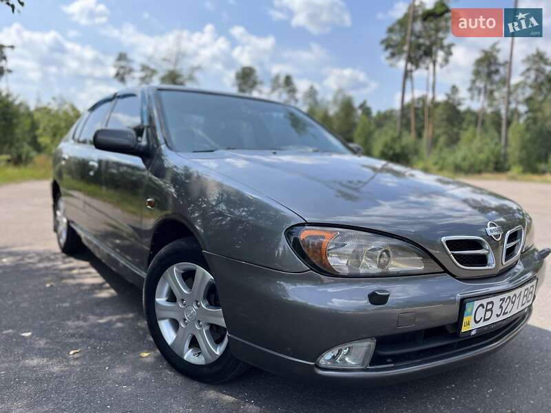 Nissan Primera 2000