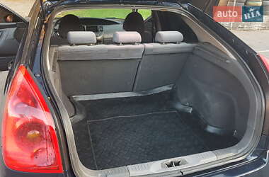 Лифтбек Nissan Primera 2004 в Кривом Роге