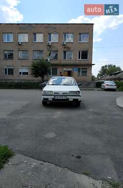 Седан Nissan Primera 1991 в 