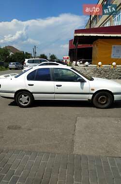 Седан Nissan Primera 1991 в 
