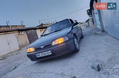 Хэтчбек Nissan Primera 1992 в Южноукраинске