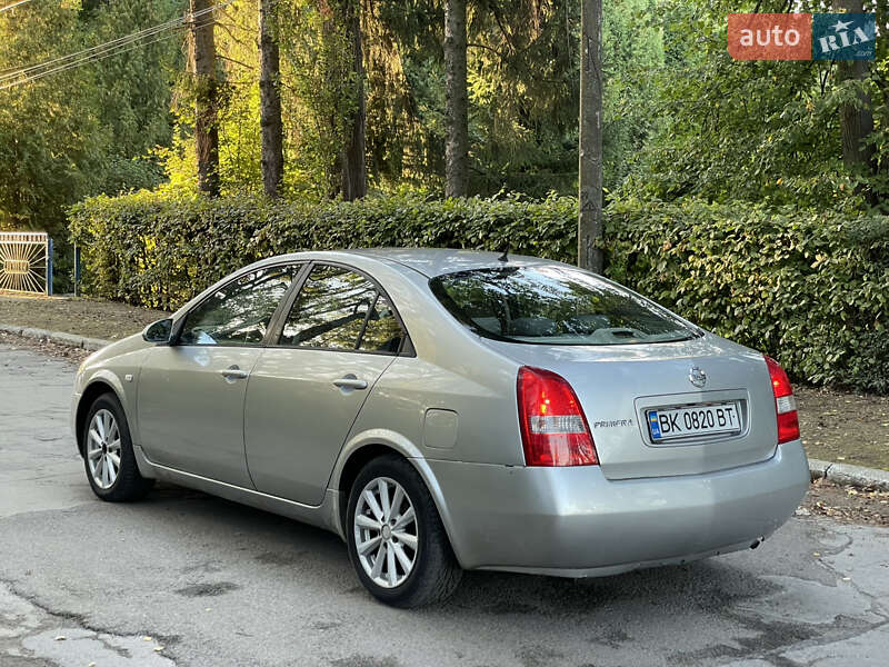 Седан Nissan Primera 2006 в Корце