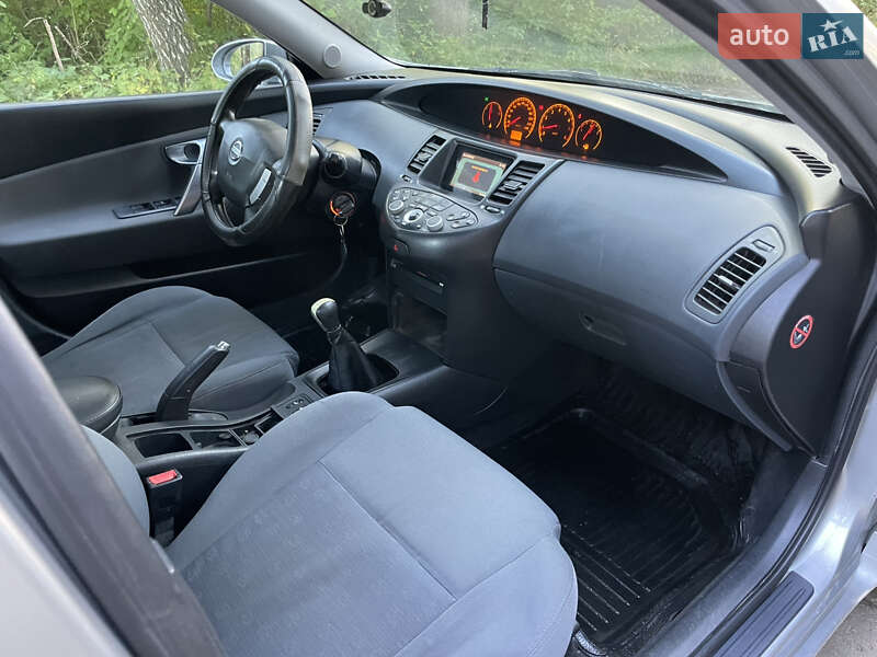 Седан Nissan Primera 2006 в Корце