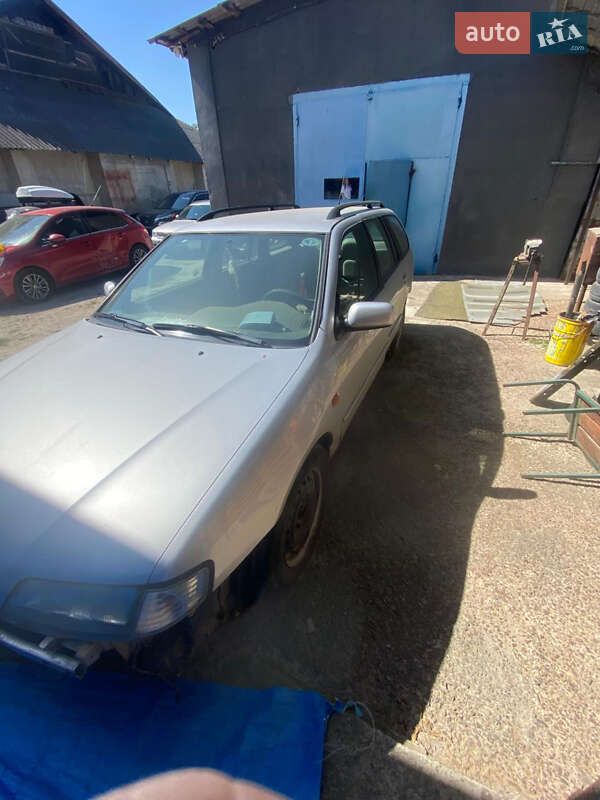 Универсал Nissan Primera 1999 в Ровно