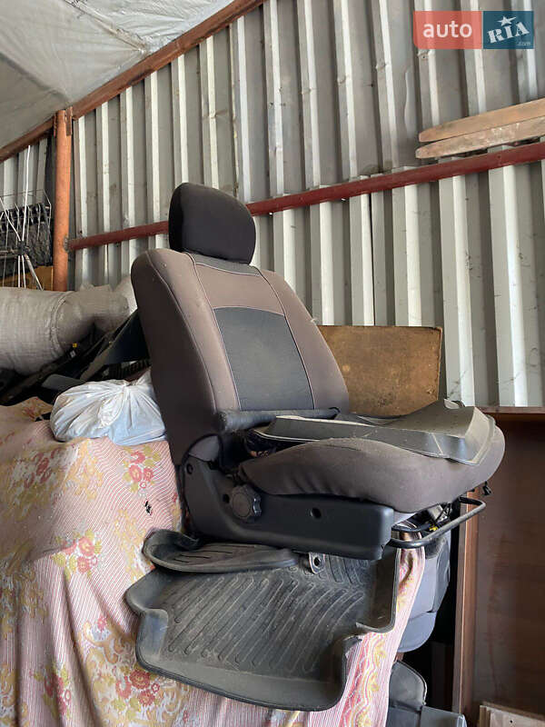 Универсал Nissan Primera 1999 в Ровно