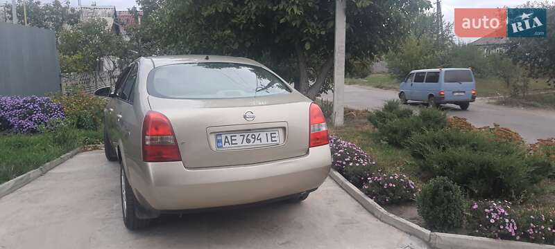Седан Nissan Primera 2003 в Павлограді
