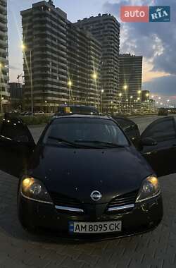 Седан Nissan Primera 2002 в Киеве