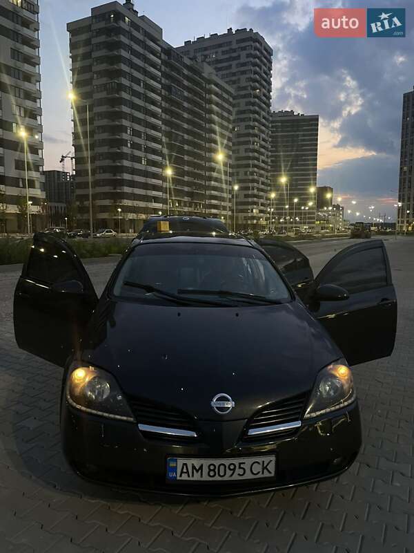 Седан Nissan Primera 2002 в  фото Седан Nissan Primera 2002 в