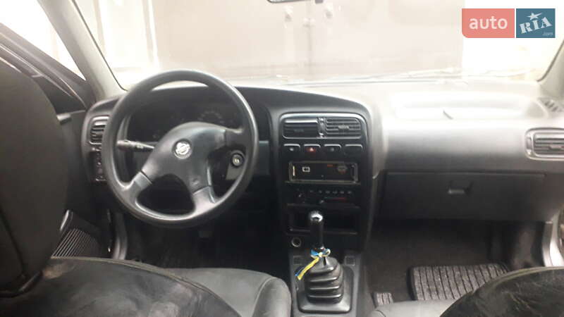 Седан Nissan Primera 1993 в Гайсине фото 13 Седан Nissan Primera 1993 в Гайсине