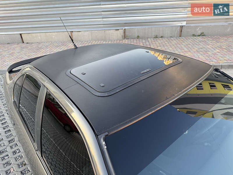 Седан Nissan Primera 1991 в Полтаве