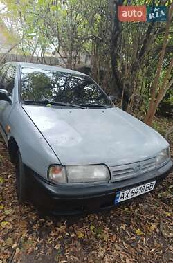 Седан Nissan Primera 1992 в Сумах