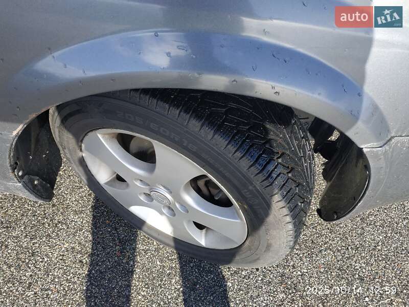 Седан Nissan Primera 2004 в Киеве фото 24 Седан Nissan Primera 2004 в Киеве