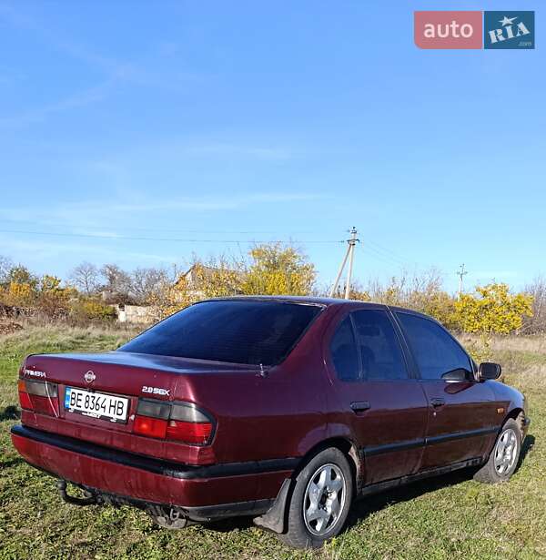 Седан Nissan Primera 1994 в Вознесенске